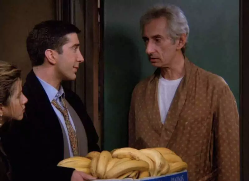 Larry Hankin, David Schwimmer and Jennifer Aniston in a still from Friends