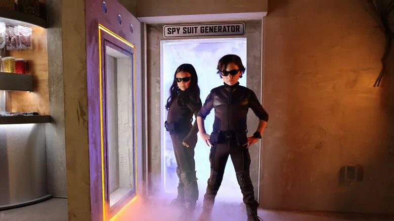 Spy Kids: Armageddon (2023) Movie Review & Summary - No Gadgets Galore For The Kids - The Movie Culture